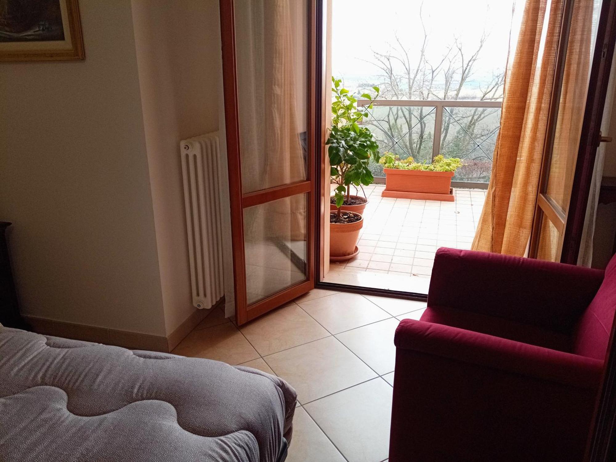 Appartamento Che Vista! Affittacamere Mombaroccio Luaran gambar